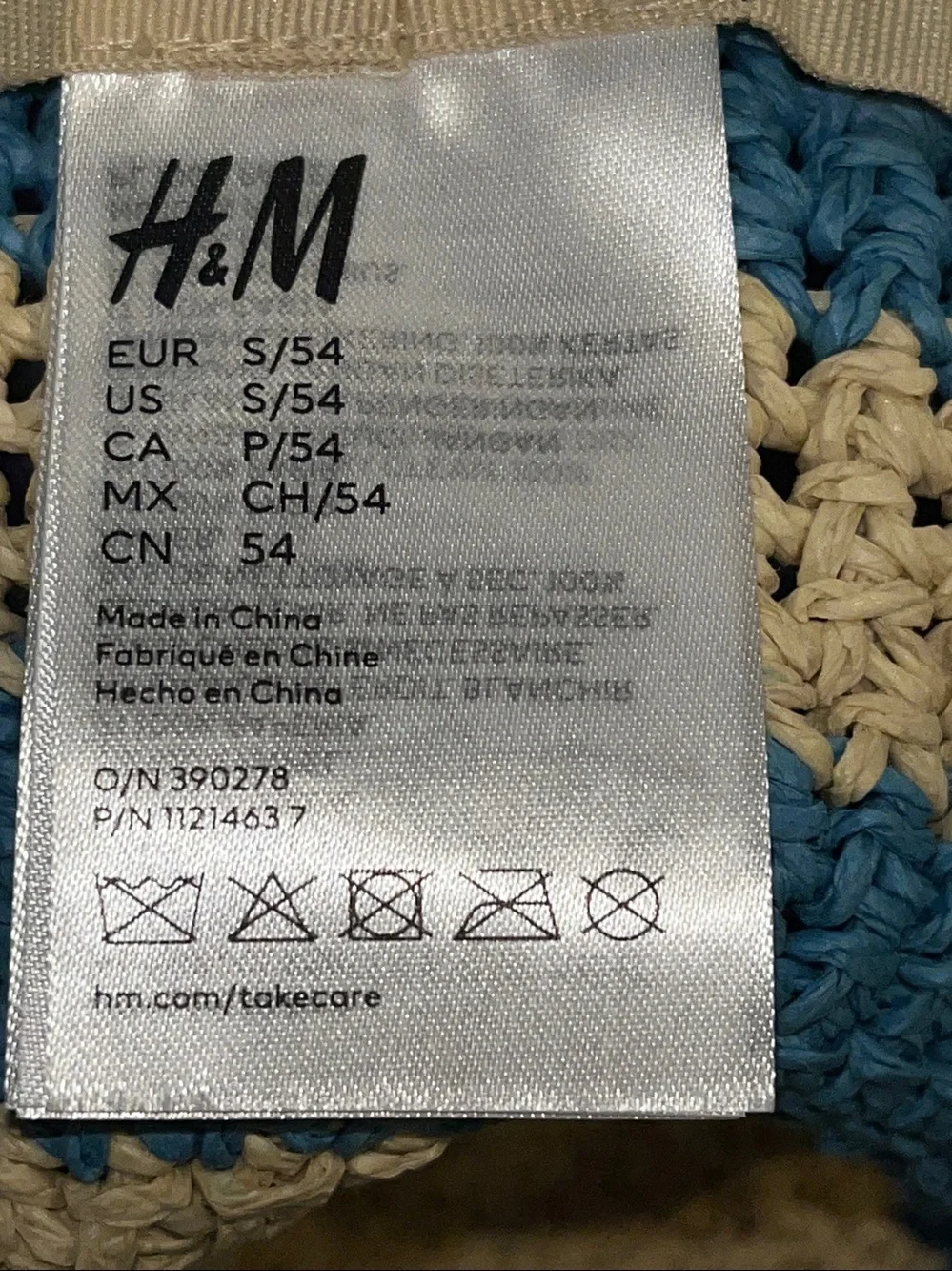 H&M Blue and Cream Striped Crochet Bucket Sun Hat Sz S